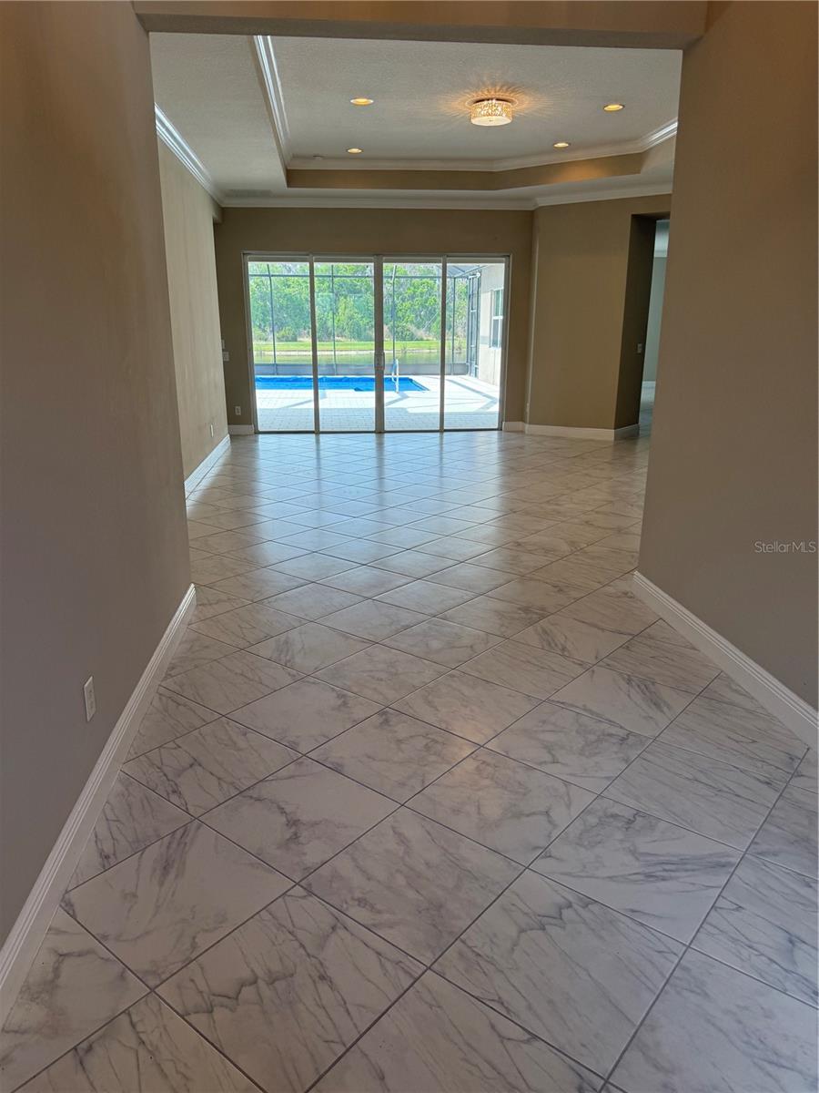 Image 14 of 72 For 16015 Cape Coral Drive