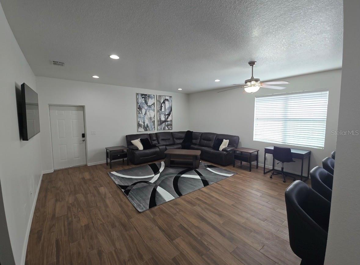 Image 4 of 13 For 8205 12th Street