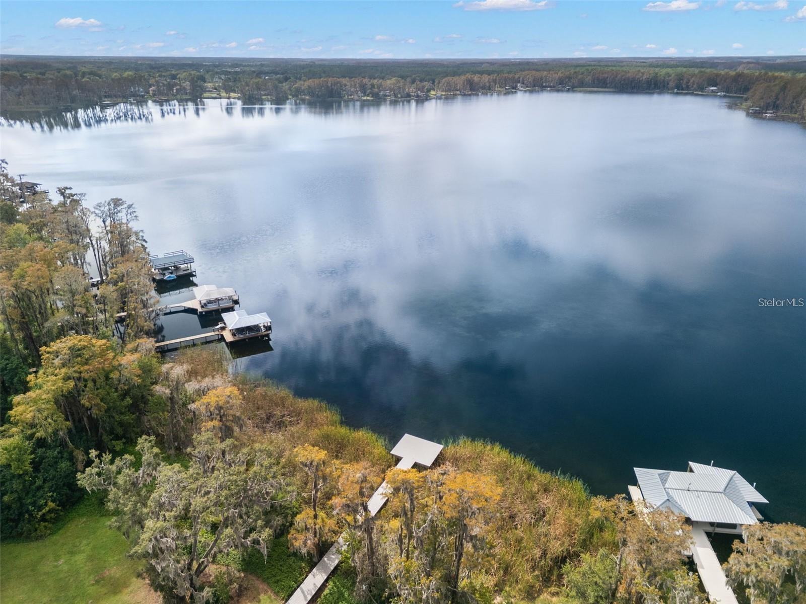 Image 35 of 39 For 6093 Acara Lane