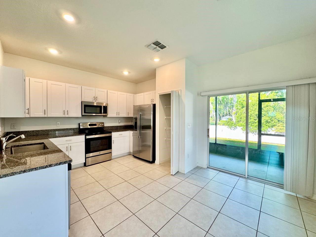 Image 8 of 39 For 6093 Acara Lane