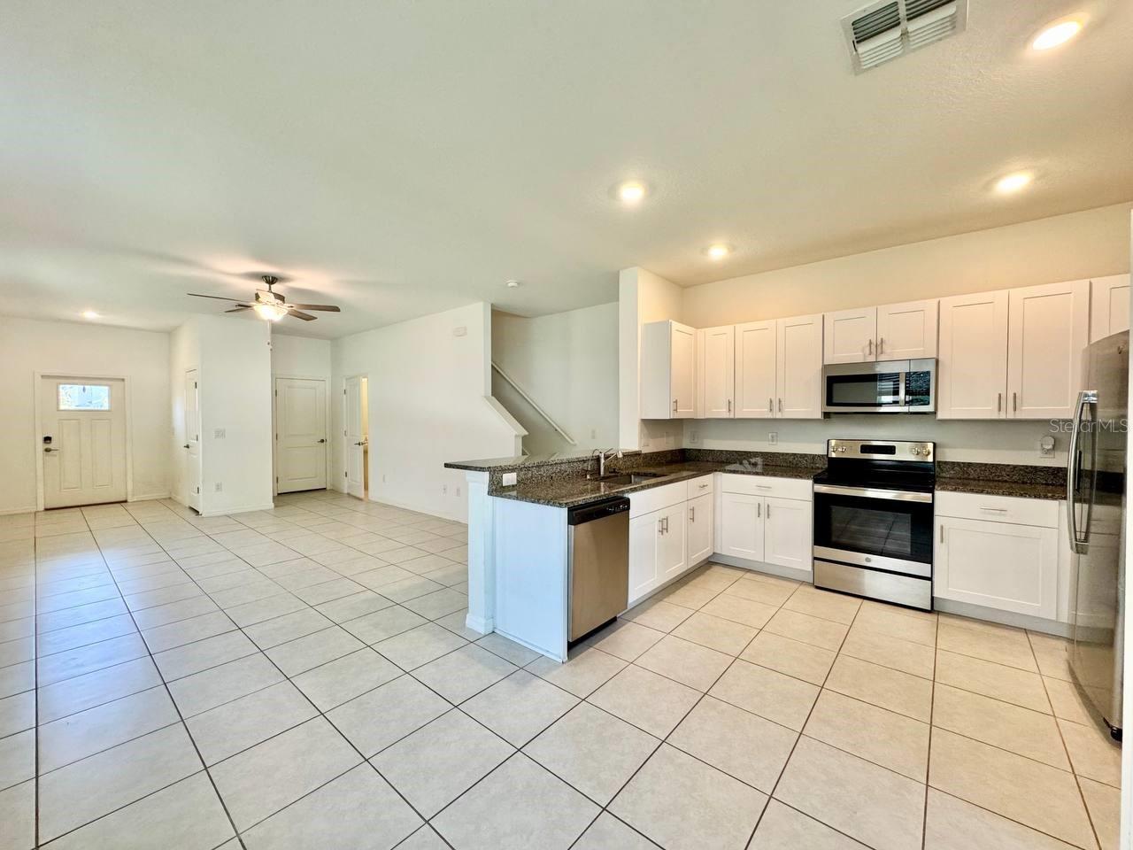 Image 9 of 39 For 6093 Acara Lane