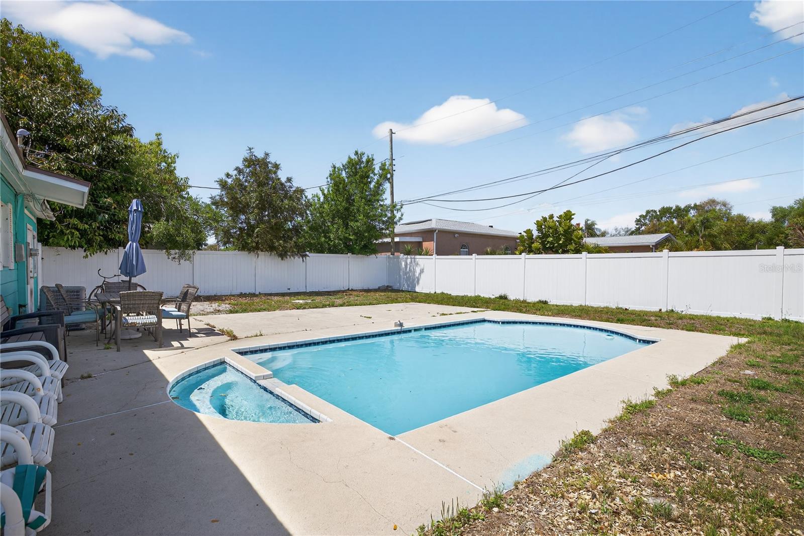 Image 25 of 28 For 6749 81st Avenue N