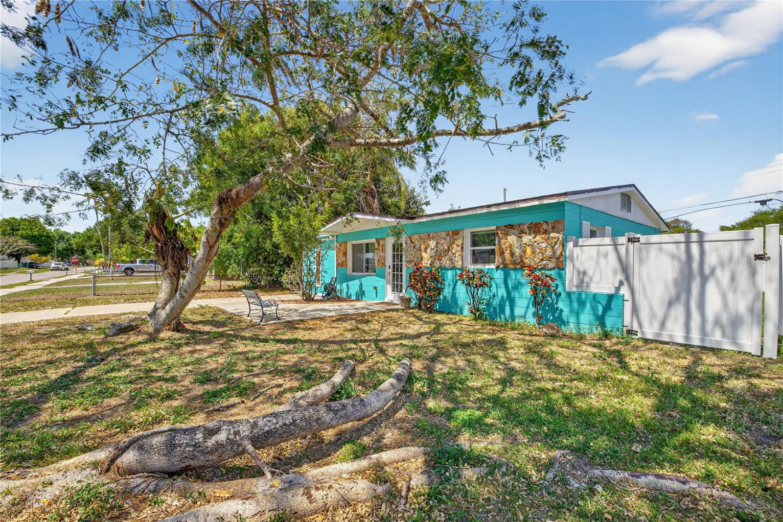 Image 28 of 28 For 6749 81st Avenue N