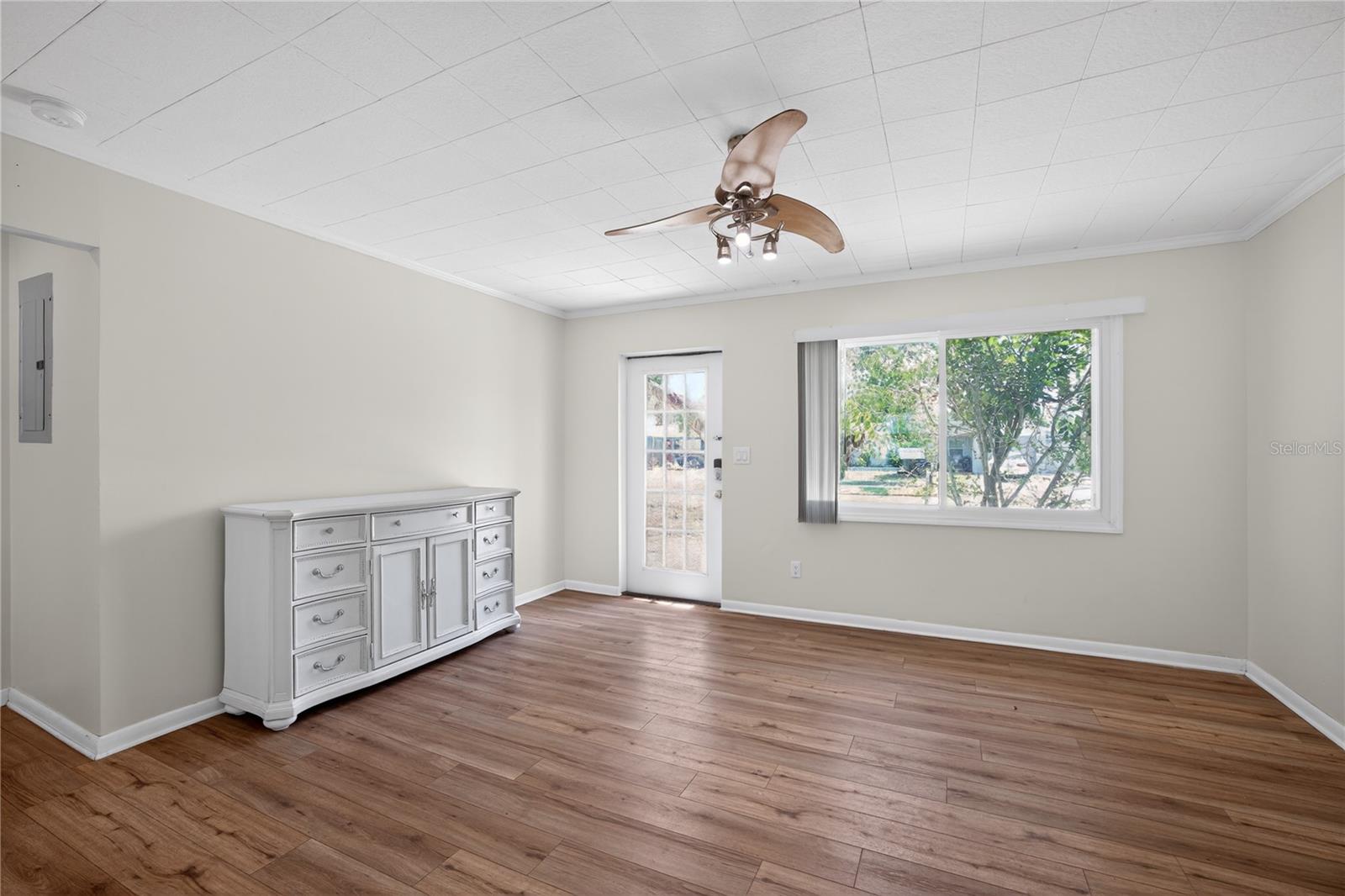 Image 6 of 28 For 6749 81st Avenue N