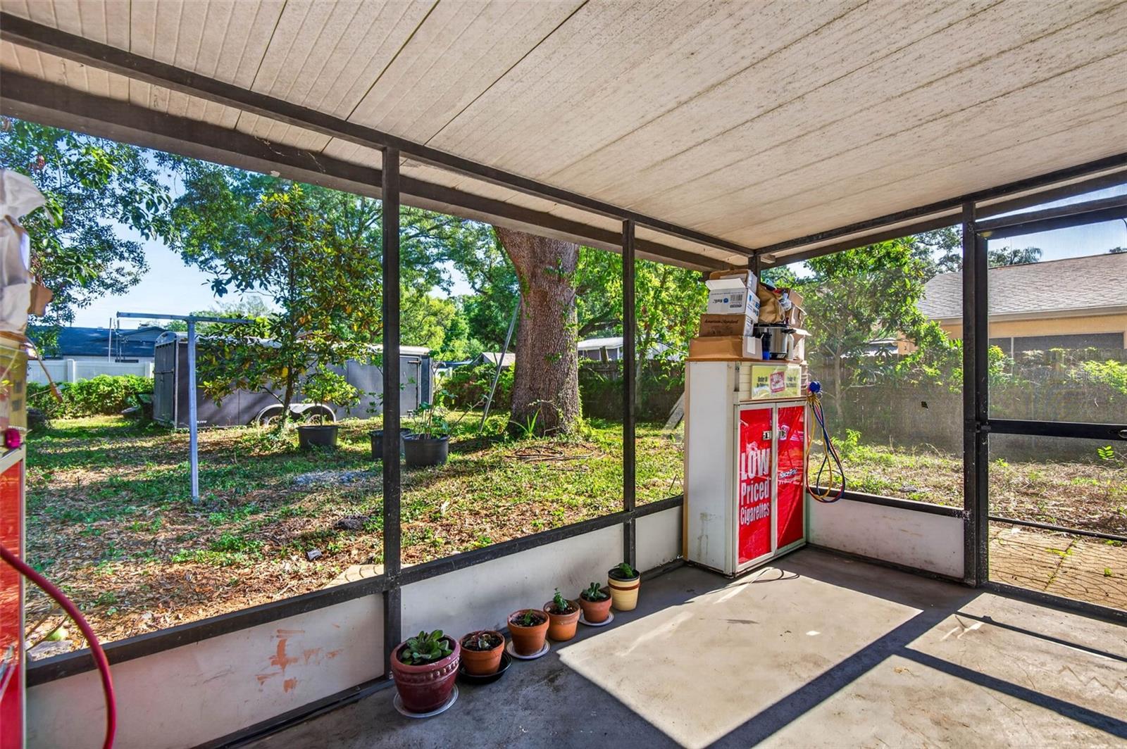 Image 16 of 20 For 1417 Yukon Street