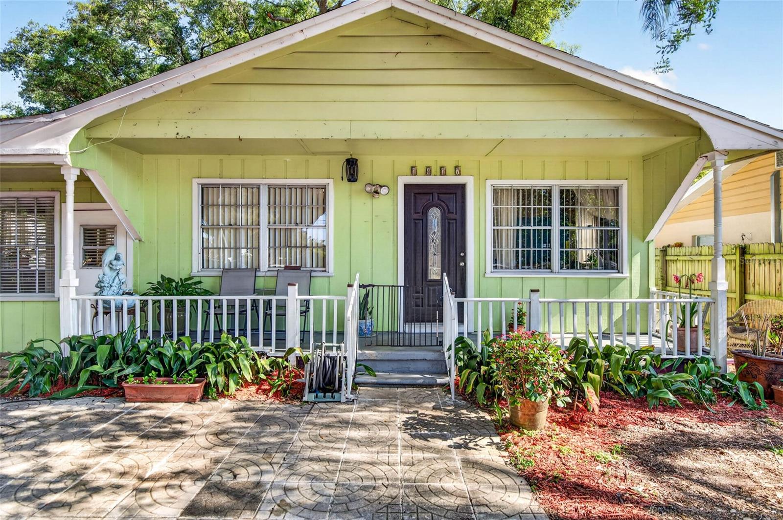 Image 2 of 20 For 1417 Yukon Street