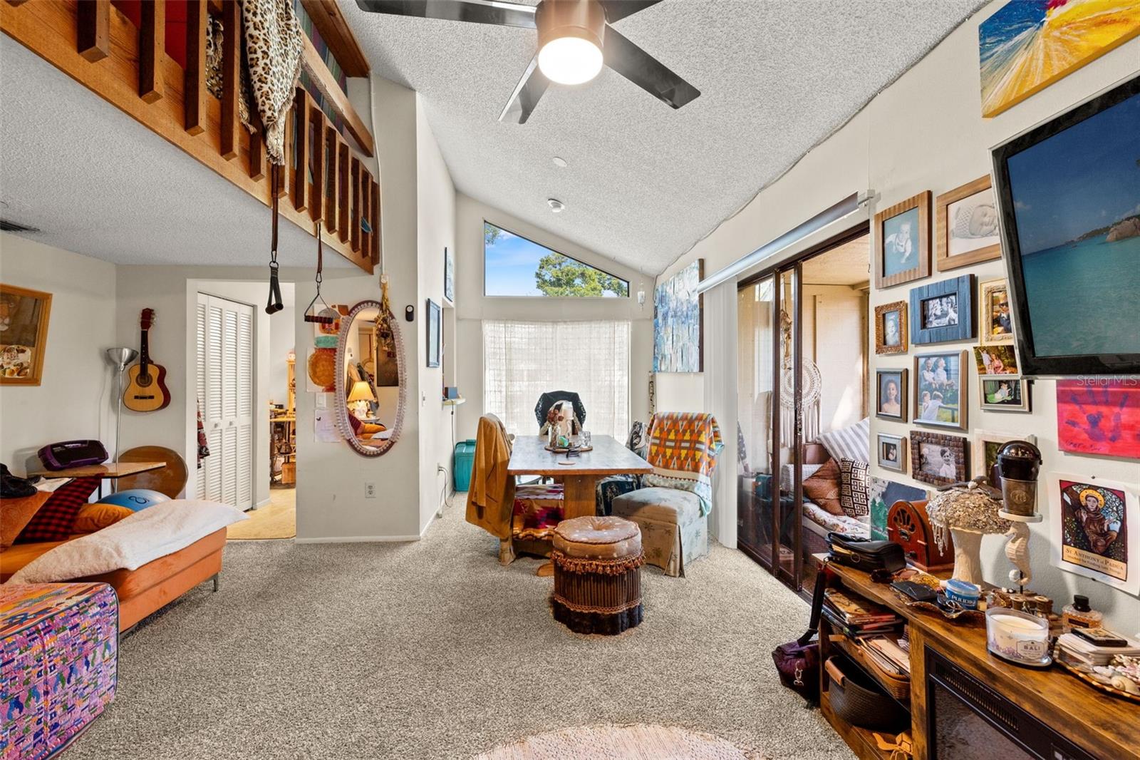 Image 10 of 41 For 2200 Bahia Vista Street B8