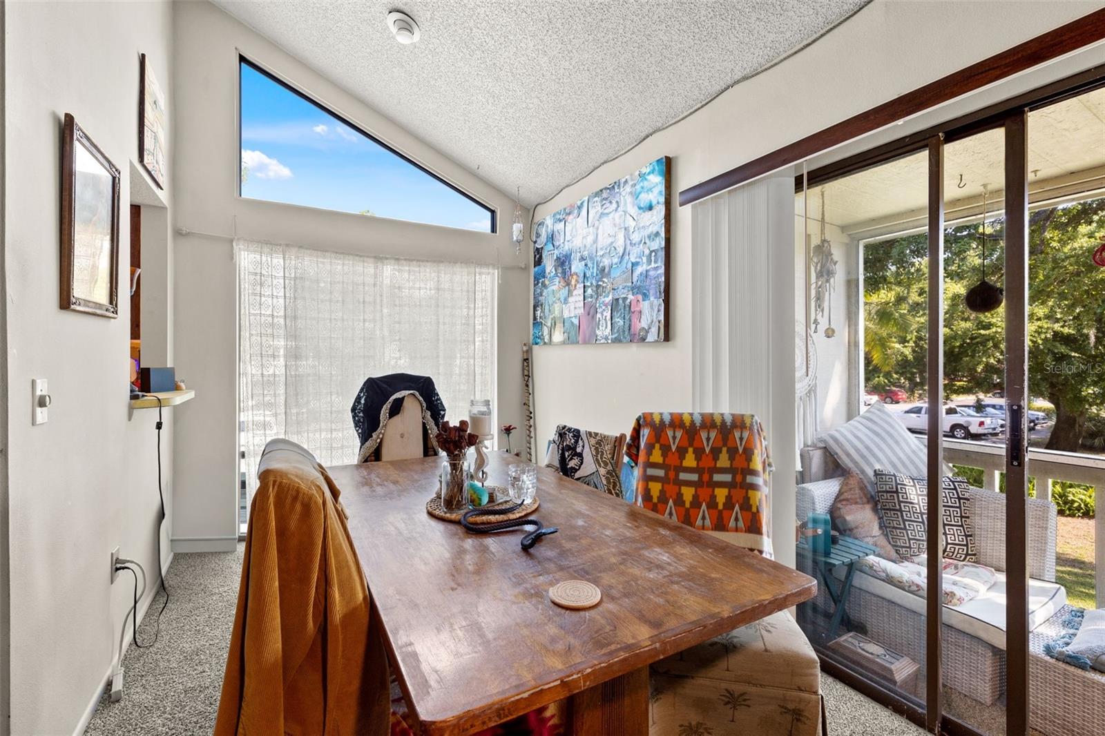 Image 20 of 41 For 2200 Bahia Vista Street B8