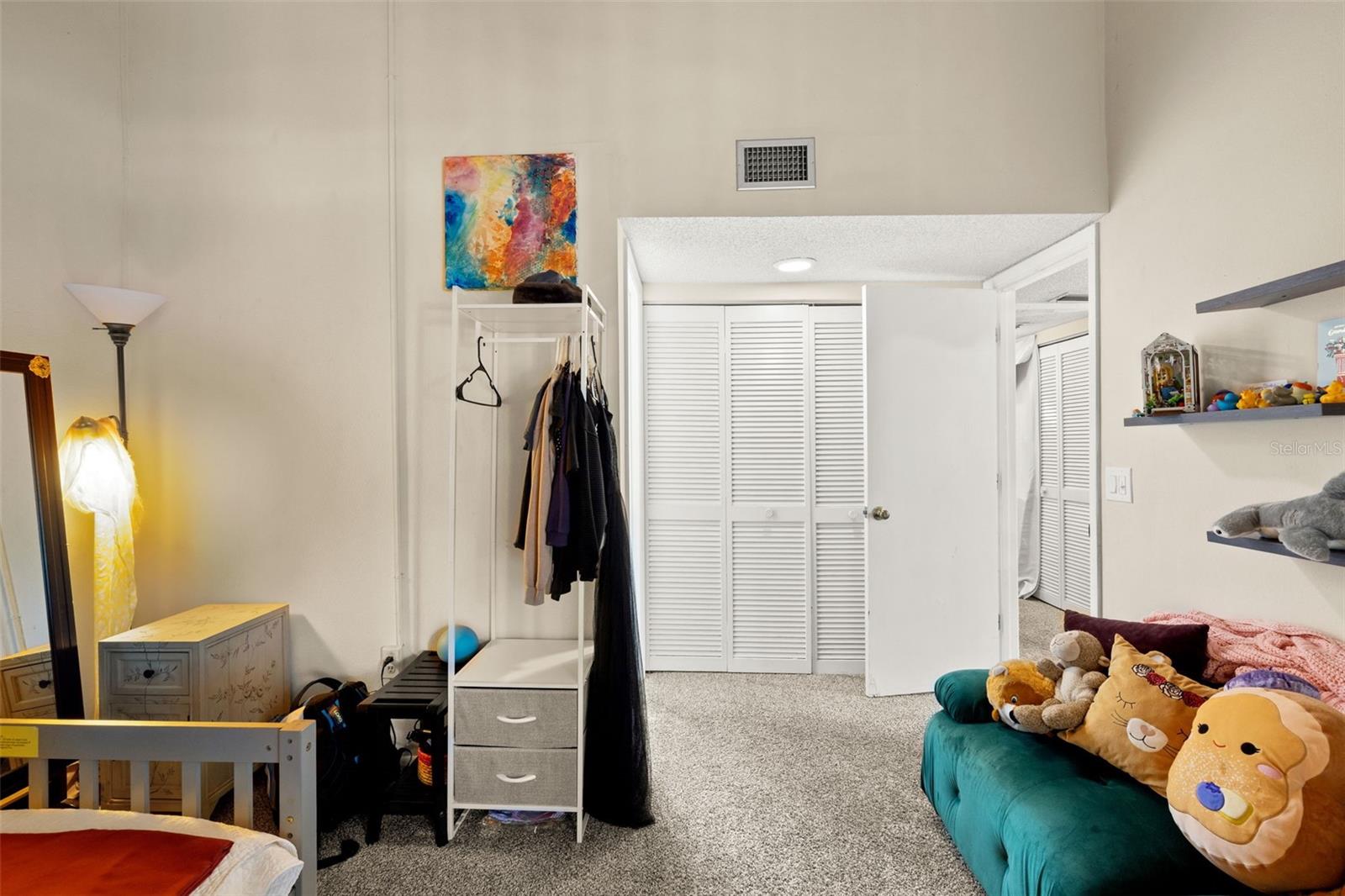 Image 23 of 41 For 2200 Bahia Vista Street B8