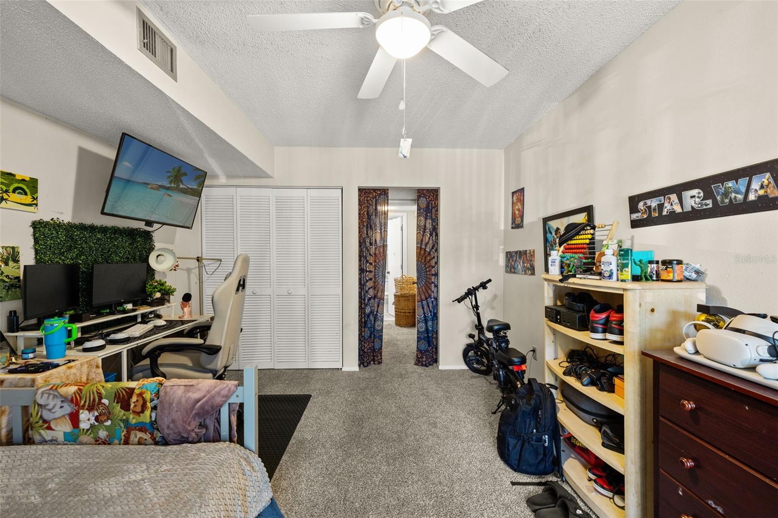 Image 28 of 41 For 2200 Bahia Vista Street B8