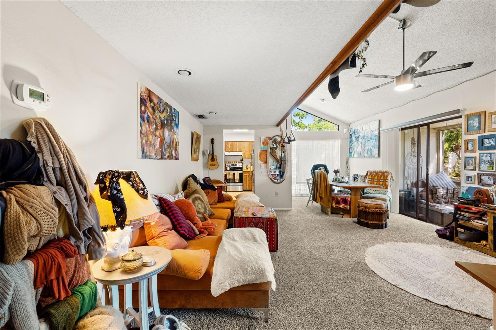 Image 9 of 41 For 2200 Bahia Vista Street B8