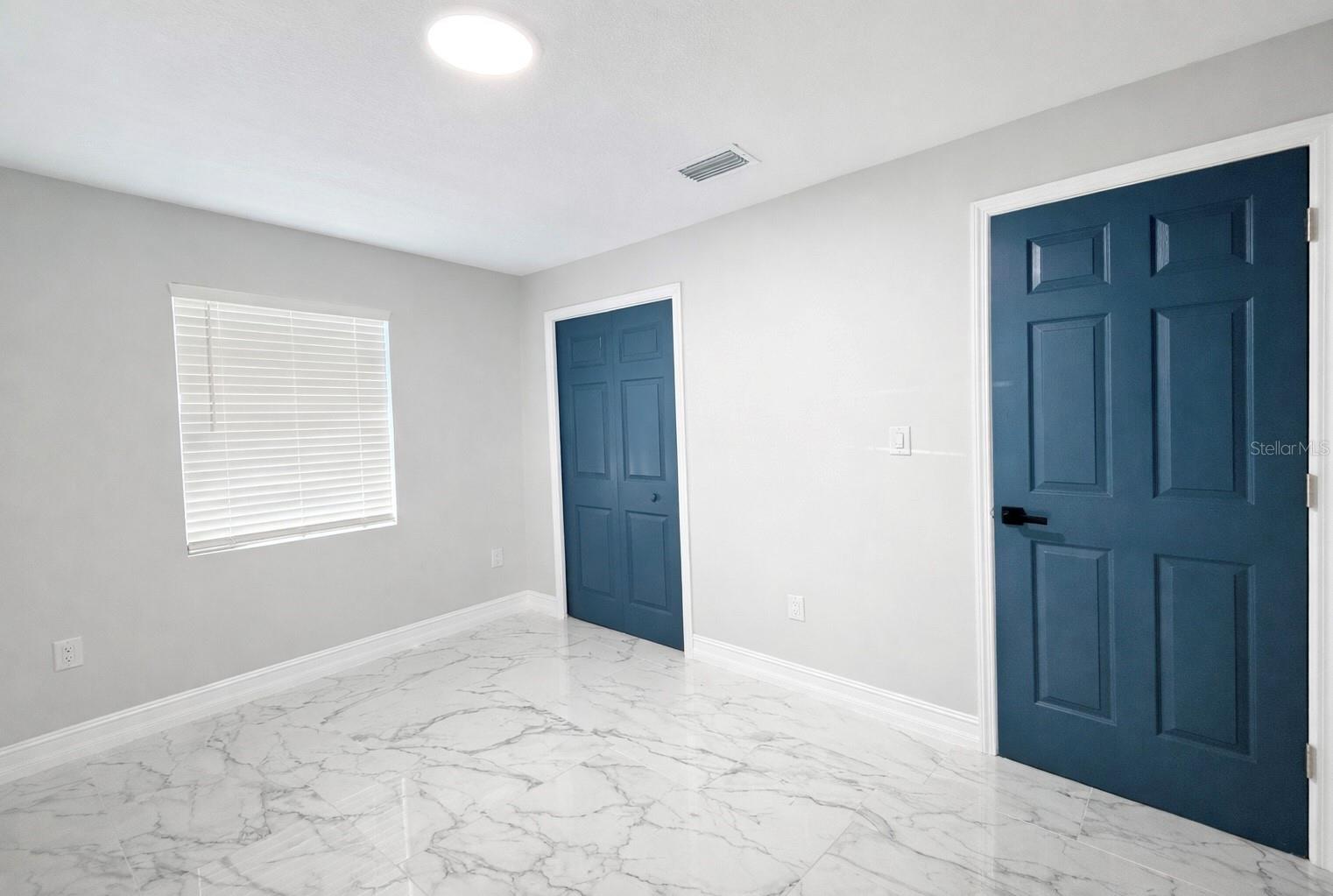 Image 12 of 16 For 4515 5th Street