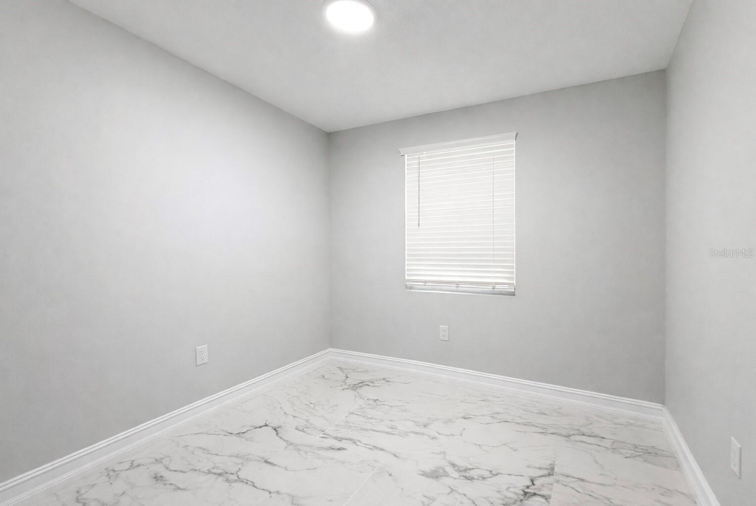 Image 13 of 16 For 4515 5th Street