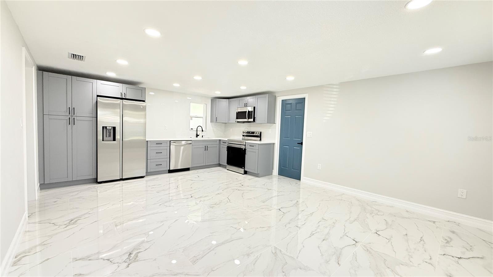 Image 5 of 16 For 4515 5th Street