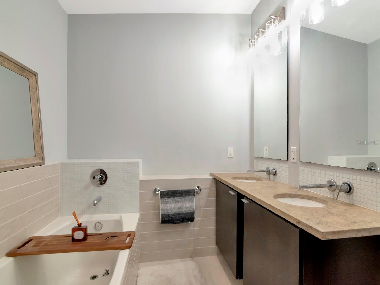 Image 22 of 42 For 111 12th Street 1821