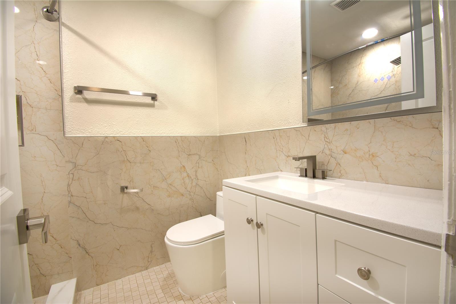 Image 20 of 24 For 8307 Libby Lane