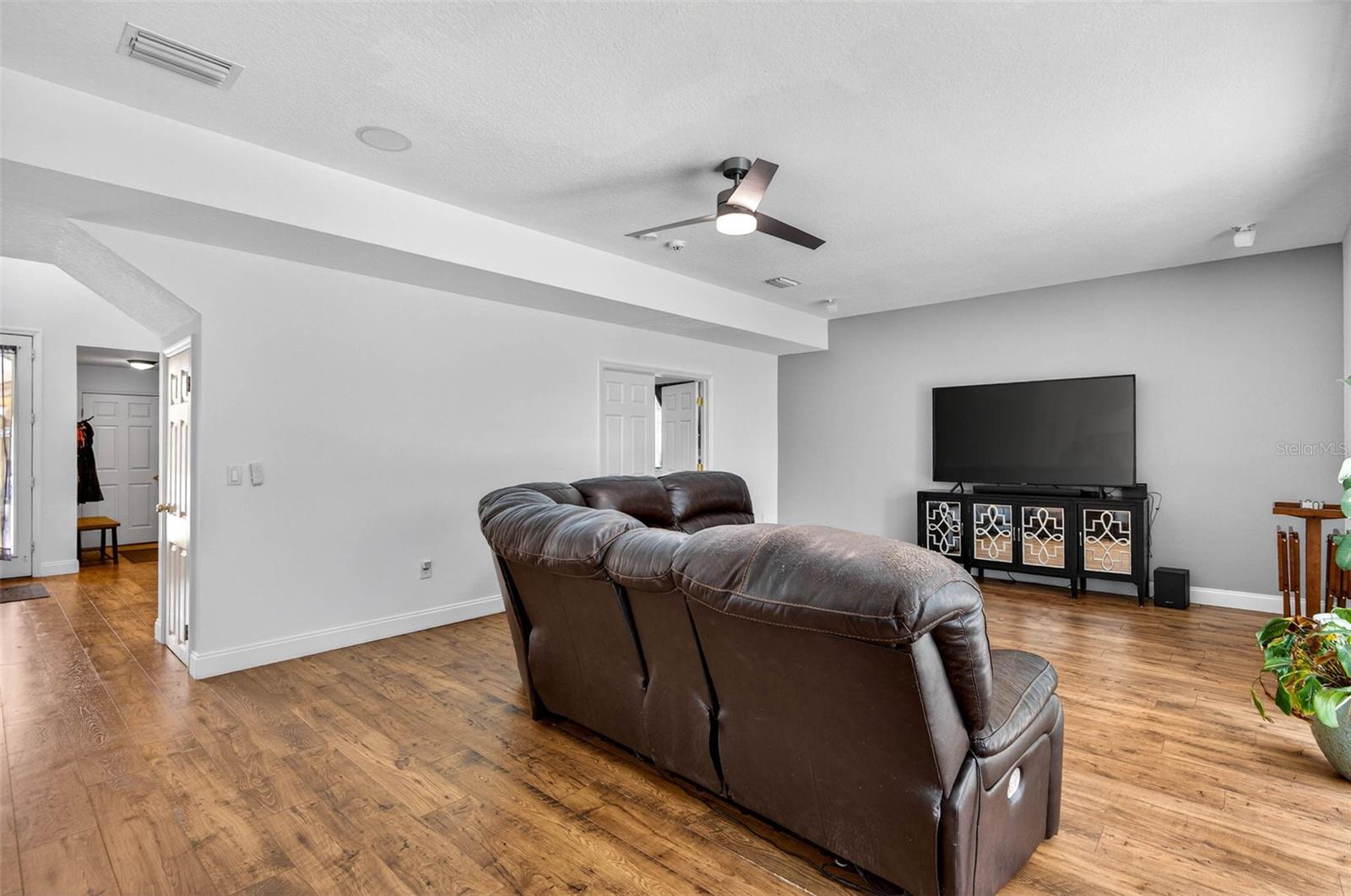 Image 11 of 58 For 4308 Harborwatch Lane