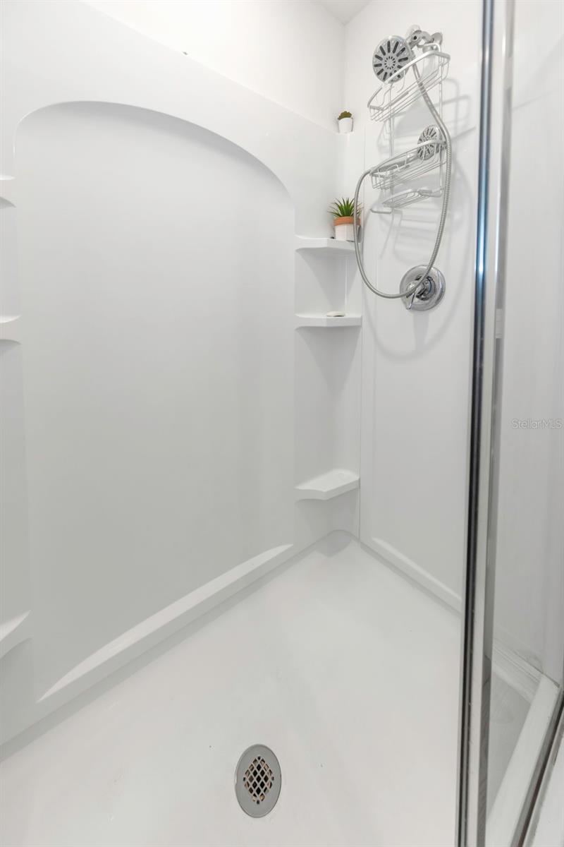 Image 28 of 98 For 8635 Pinetop Ridge Lane