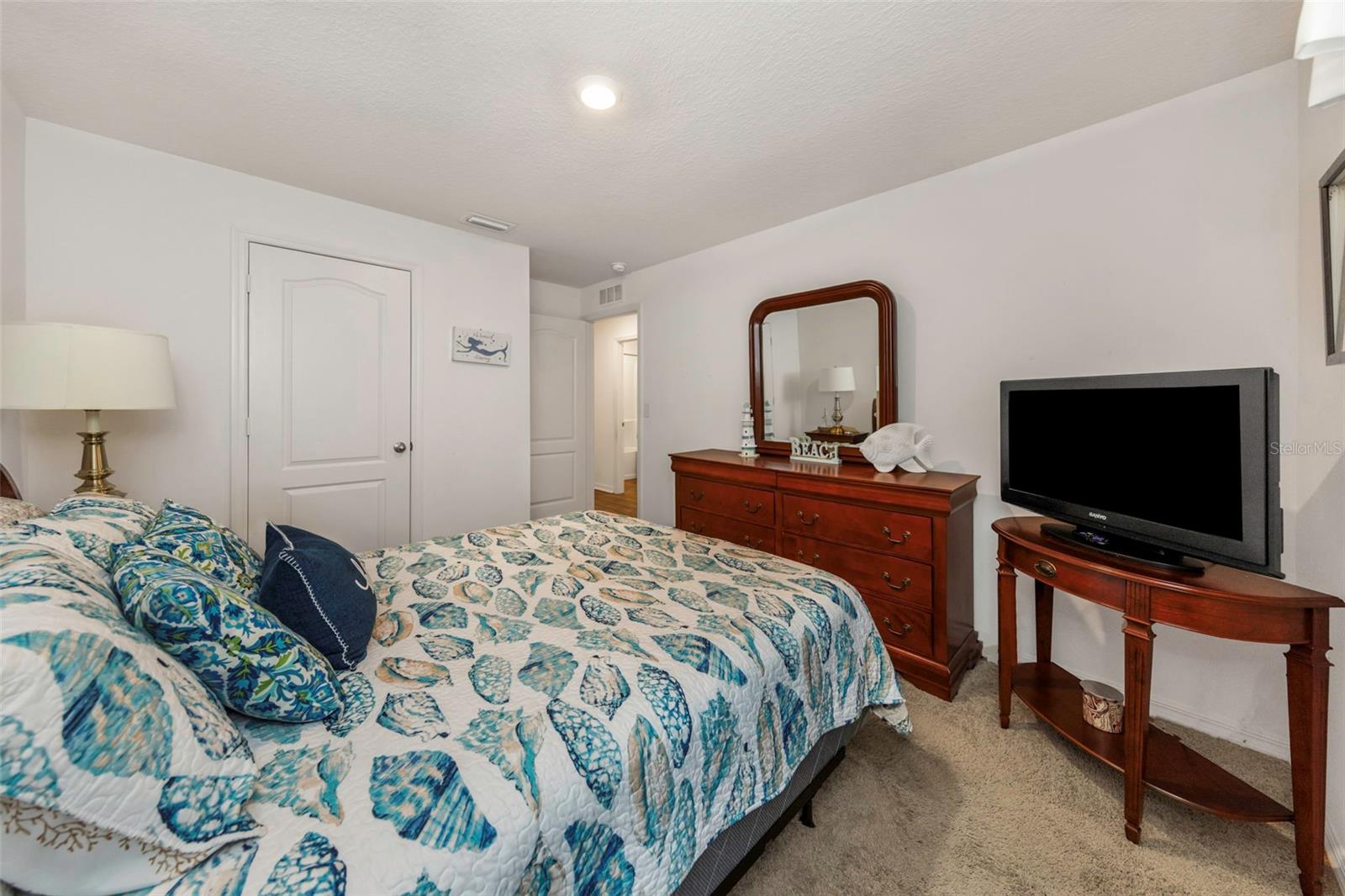 Image 40 of 98 For 8635 Pinetop Ridge Lane