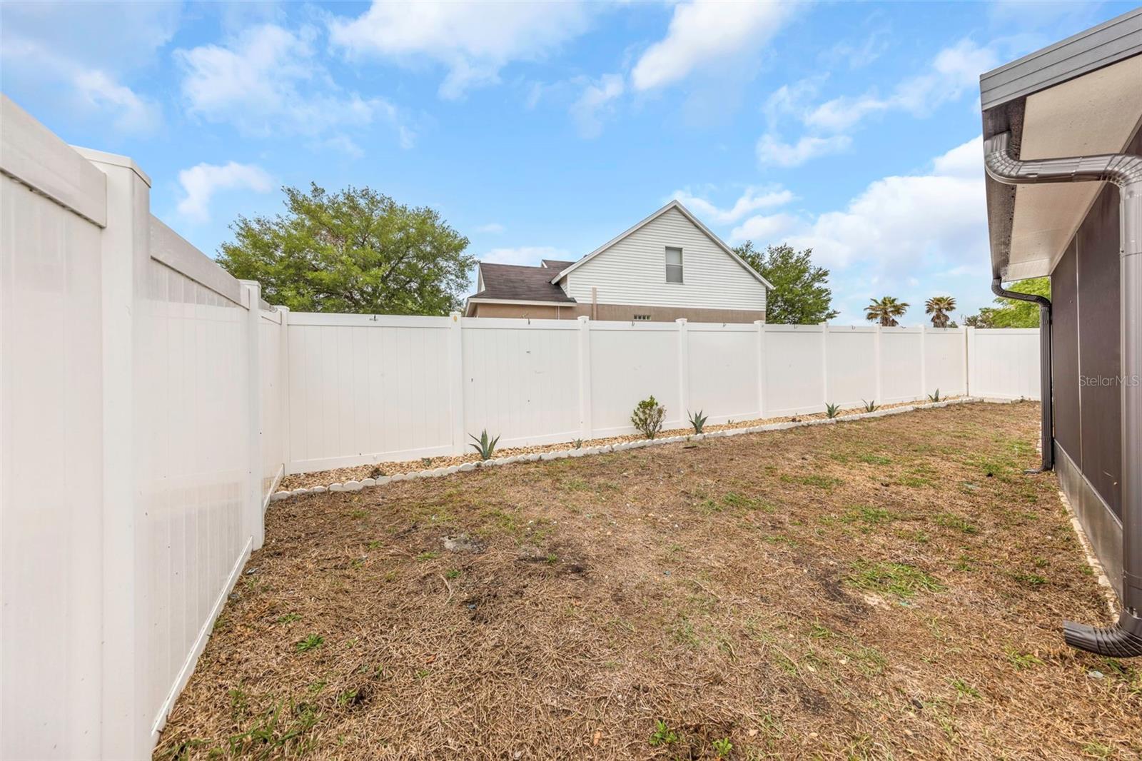 Image 46 of 98 For 8635 Pinetop Ridge Lane