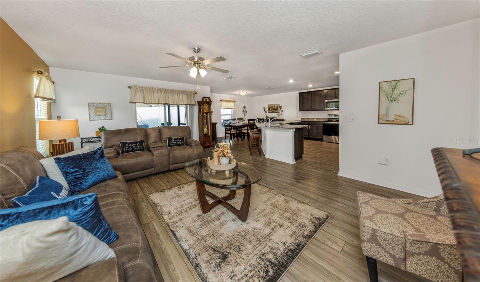 Image 7 of 98 For 8635 Pinetop Ridge Lane