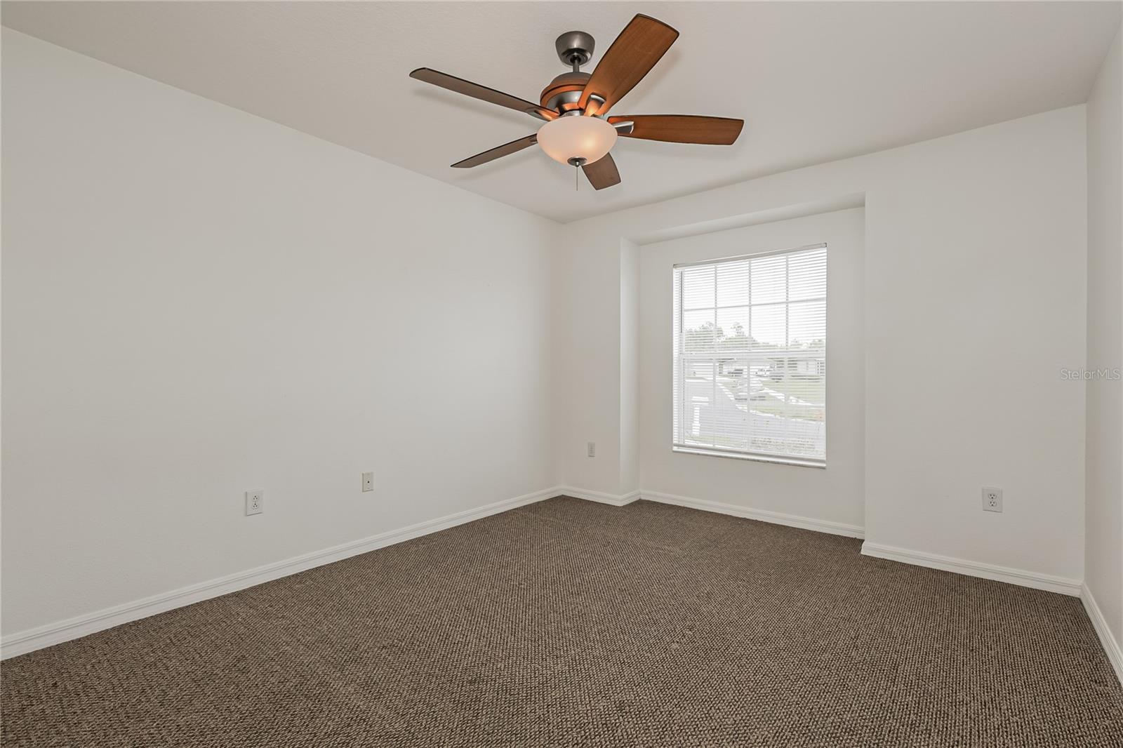 Image 11 of 14 For 544 Lindsay Anne Court