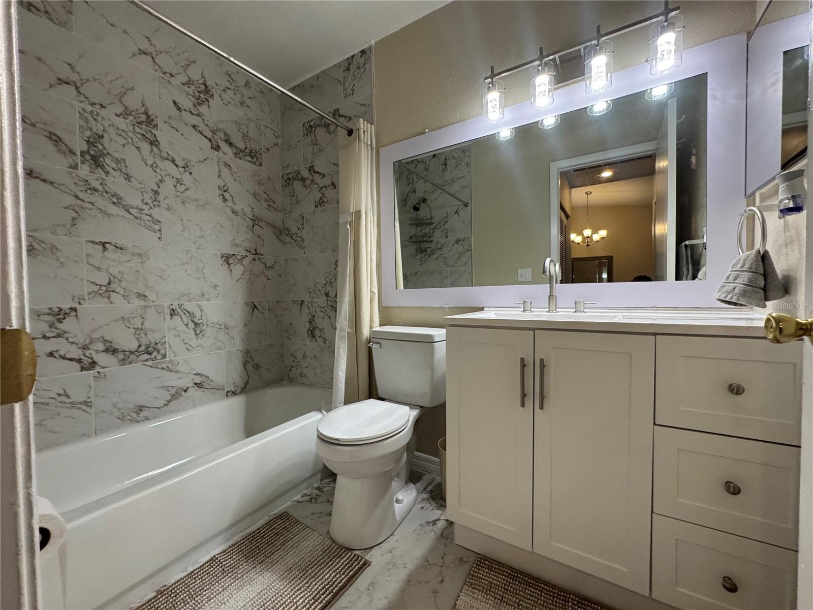 Image 11 of 18 For 7249 Parkside Villas Drive N