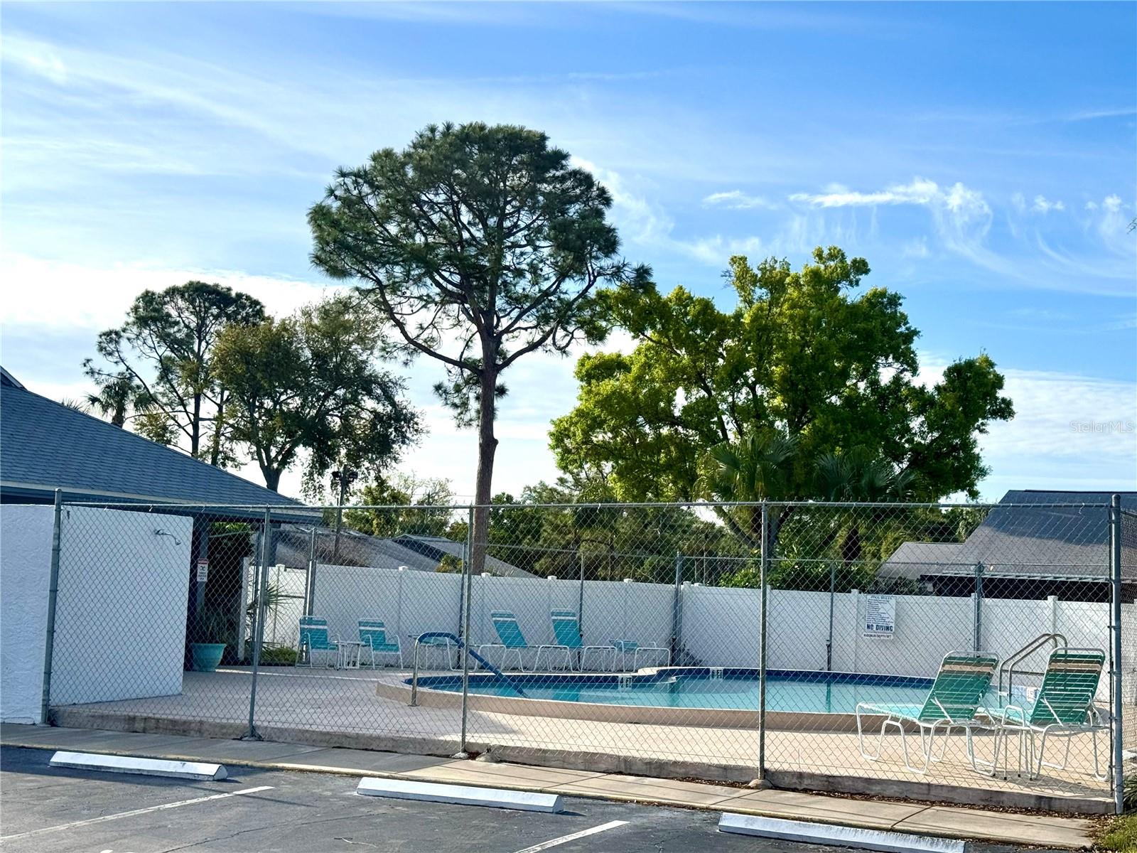 Image 18 of 18 For 7249 Parkside Villas Drive N