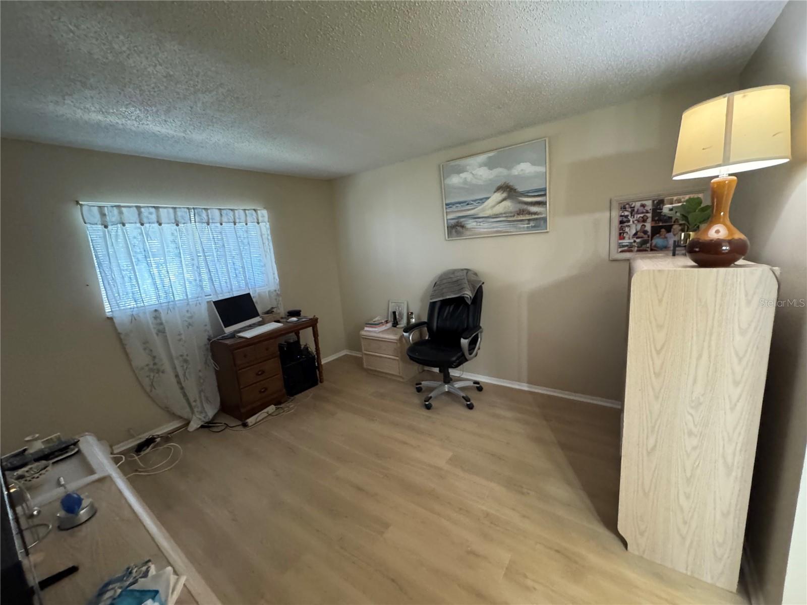 Image 9 of 18 For 7249 Parkside Villas Drive N