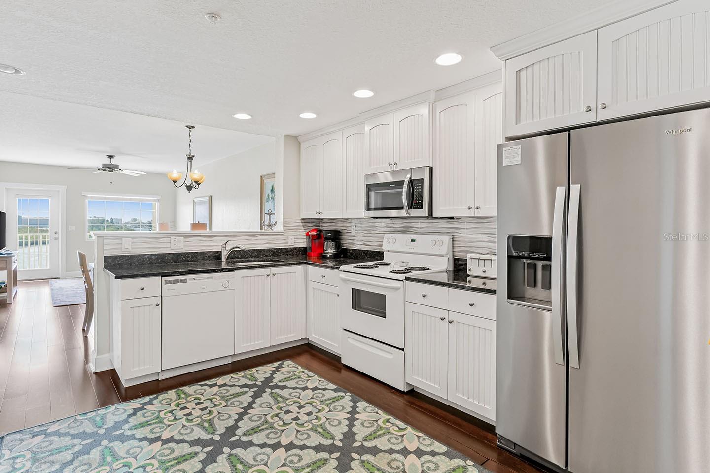 Image 15 of 39 For 399 2nd Street 416