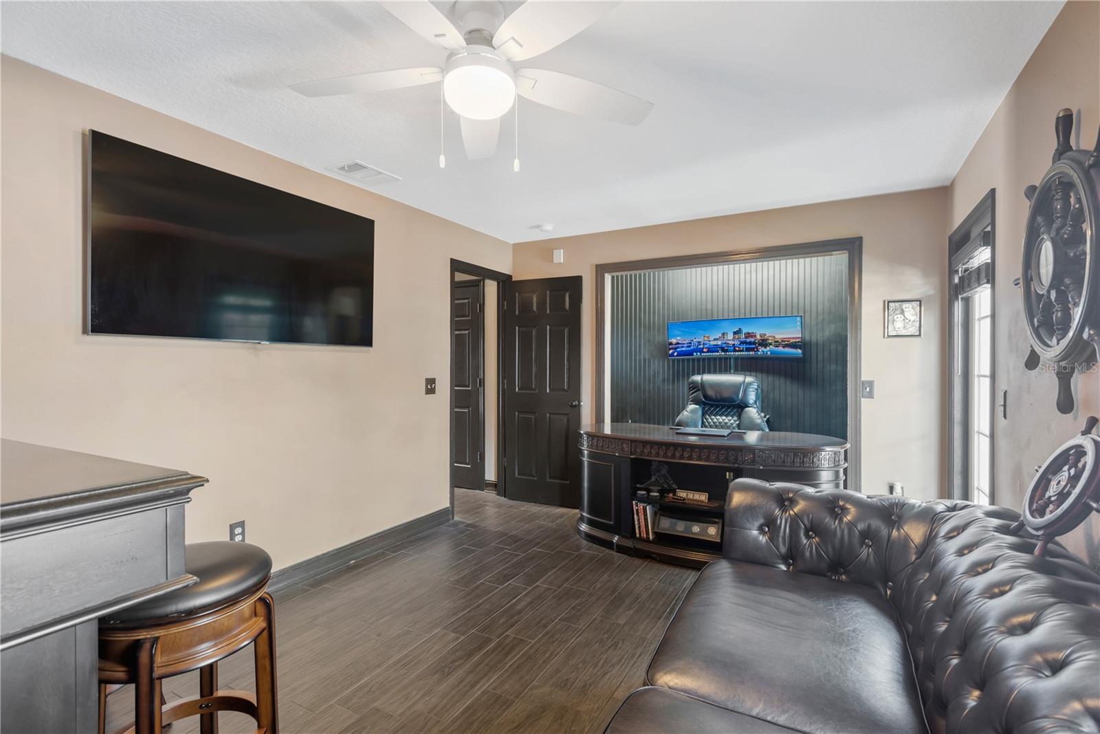 Image 8 of 34 For 3117 Toscana Circle