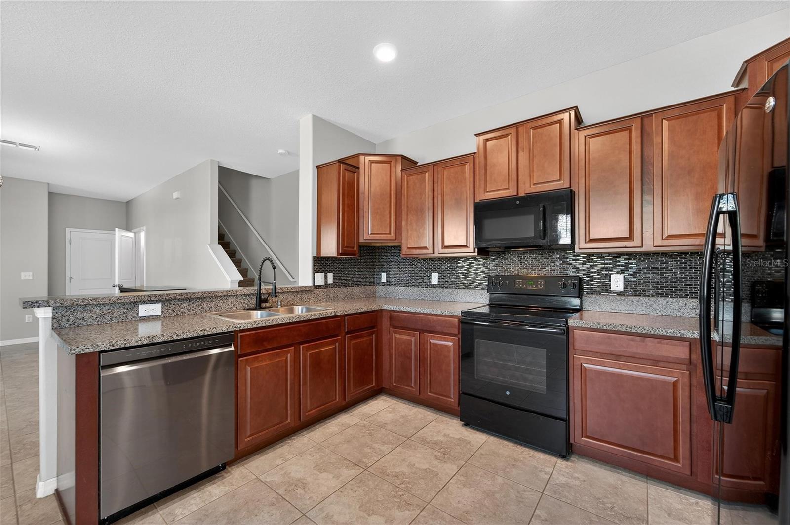 Image 14 of 41 For 12964 Utopia Gardens Way