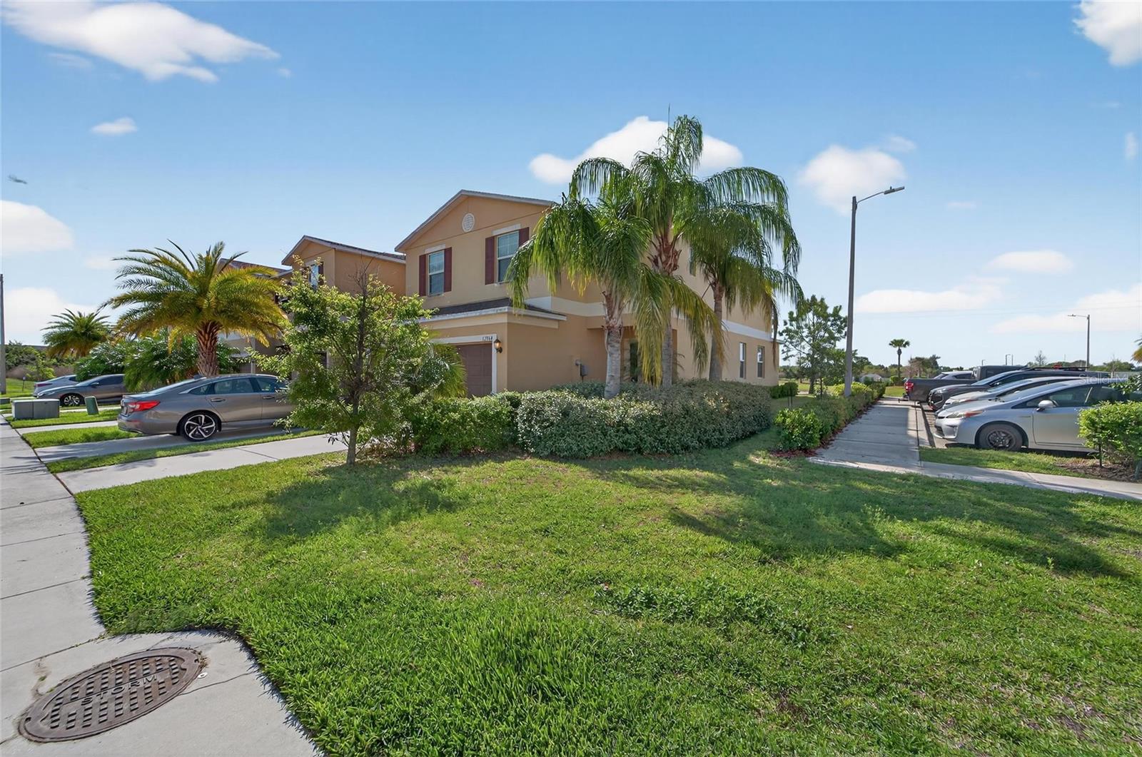 Image 4 of 41 For 12964 Utopia Gardens Way