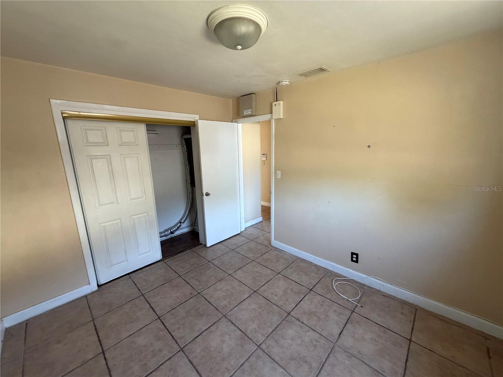 Image 17 of 32 For 4100 39th Avenue