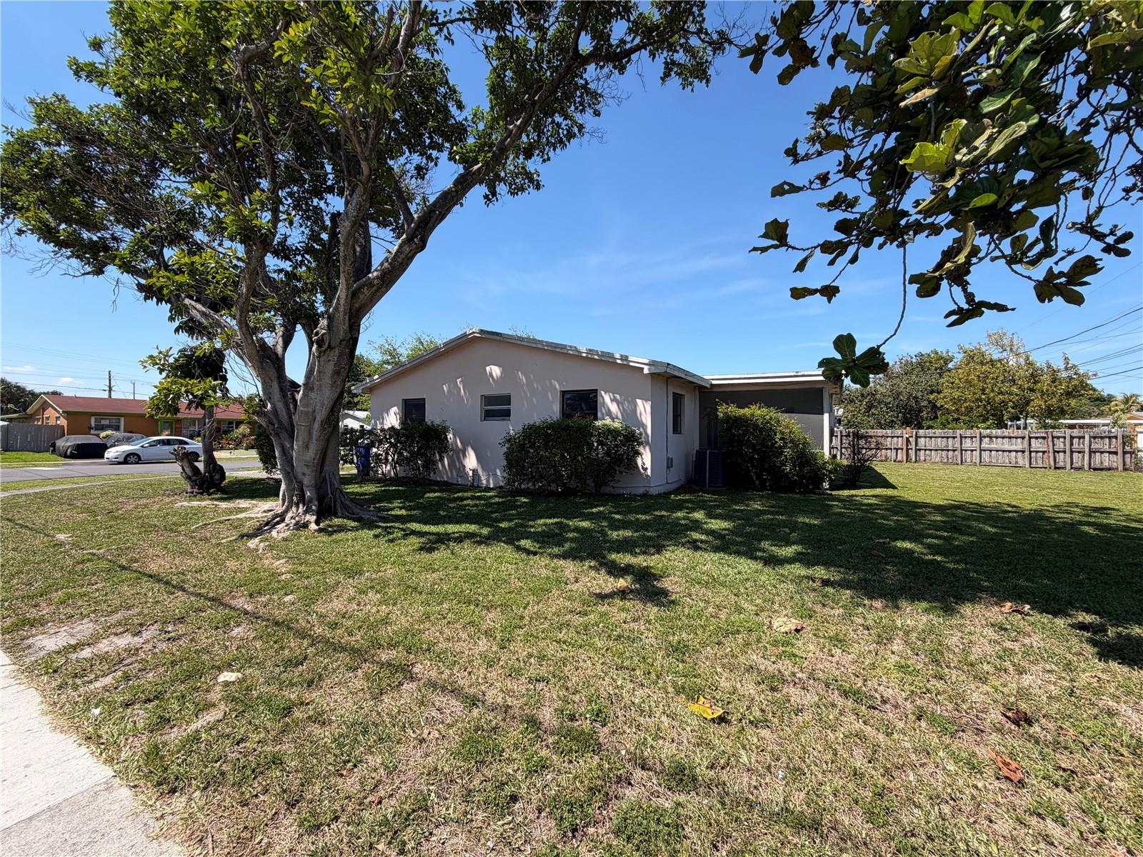 Image 27 of 32 For 4100 39th Avenue