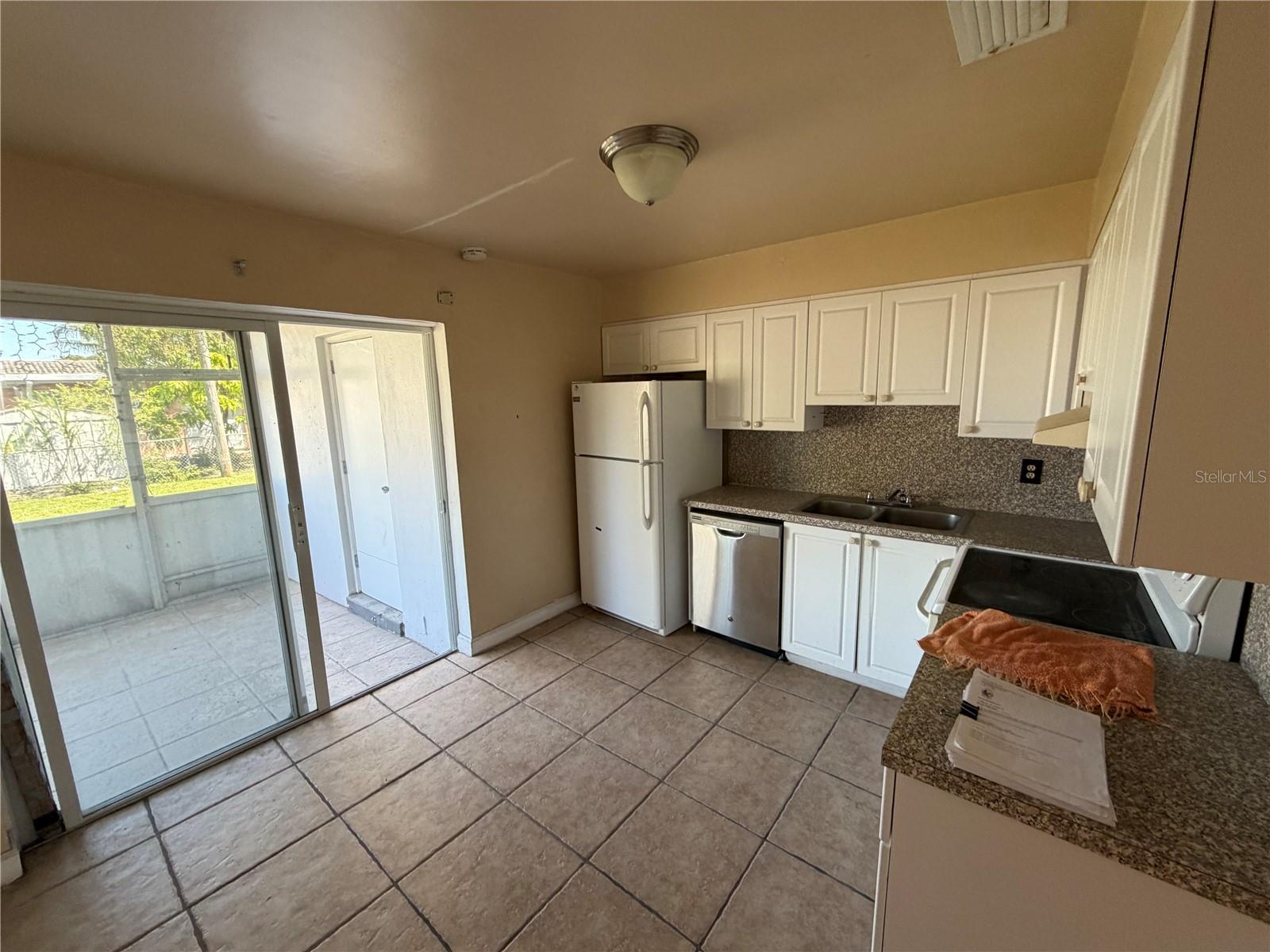 Image 9 of 32 For 4100 39th Avenue