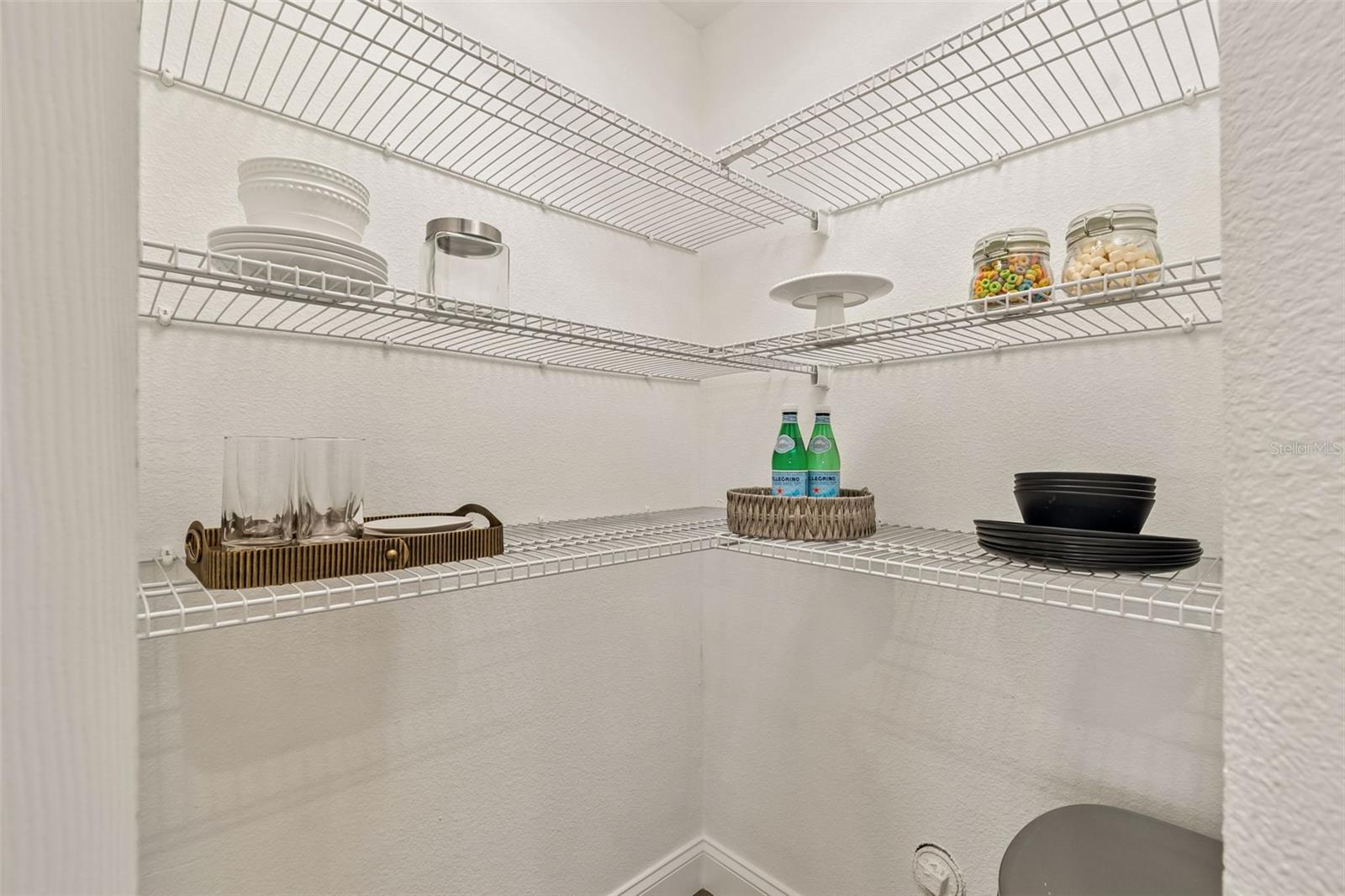 Image 17 of 98 For 3313 Chessington Drive