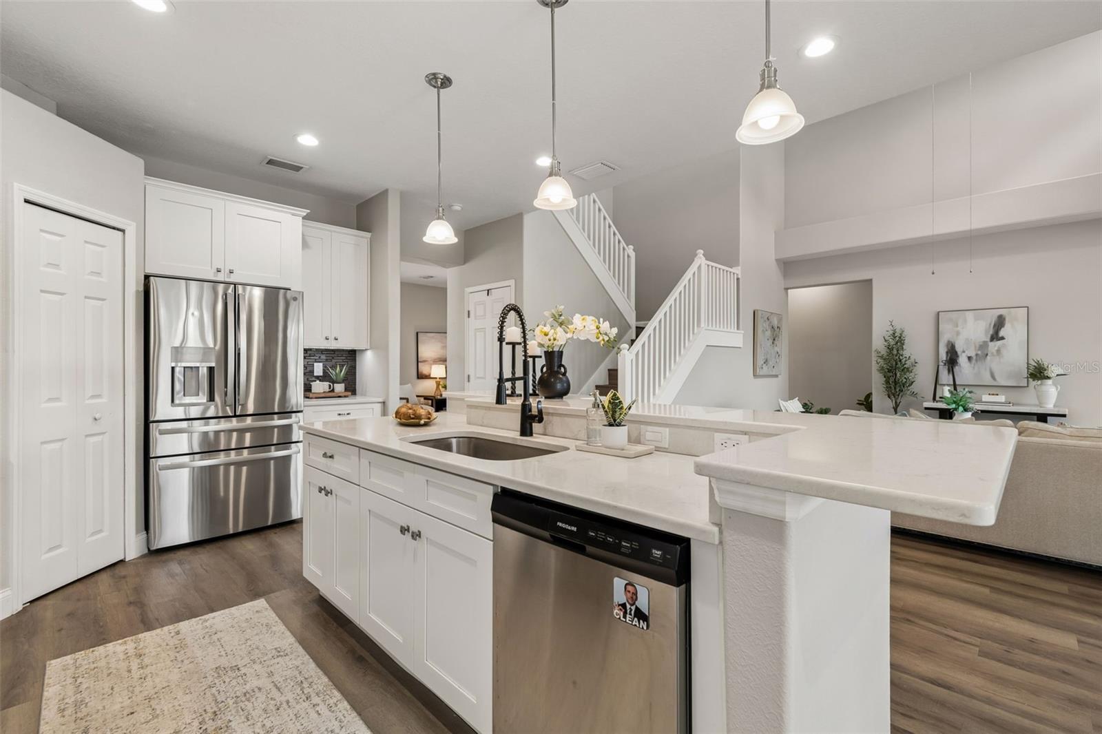 Image 21 of 98 For 3313 Chessington Drive