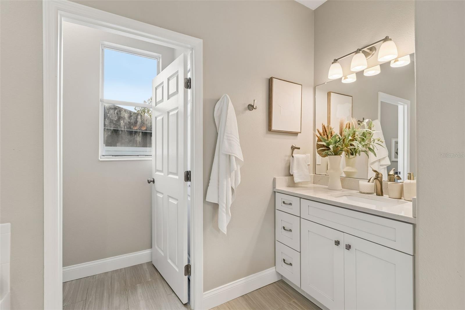 Image 48 of 98 For 3313 Chessington Drive