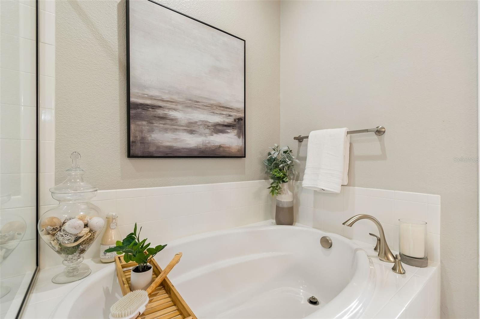 Image 51 of 98 For 3313 Chessington Drive