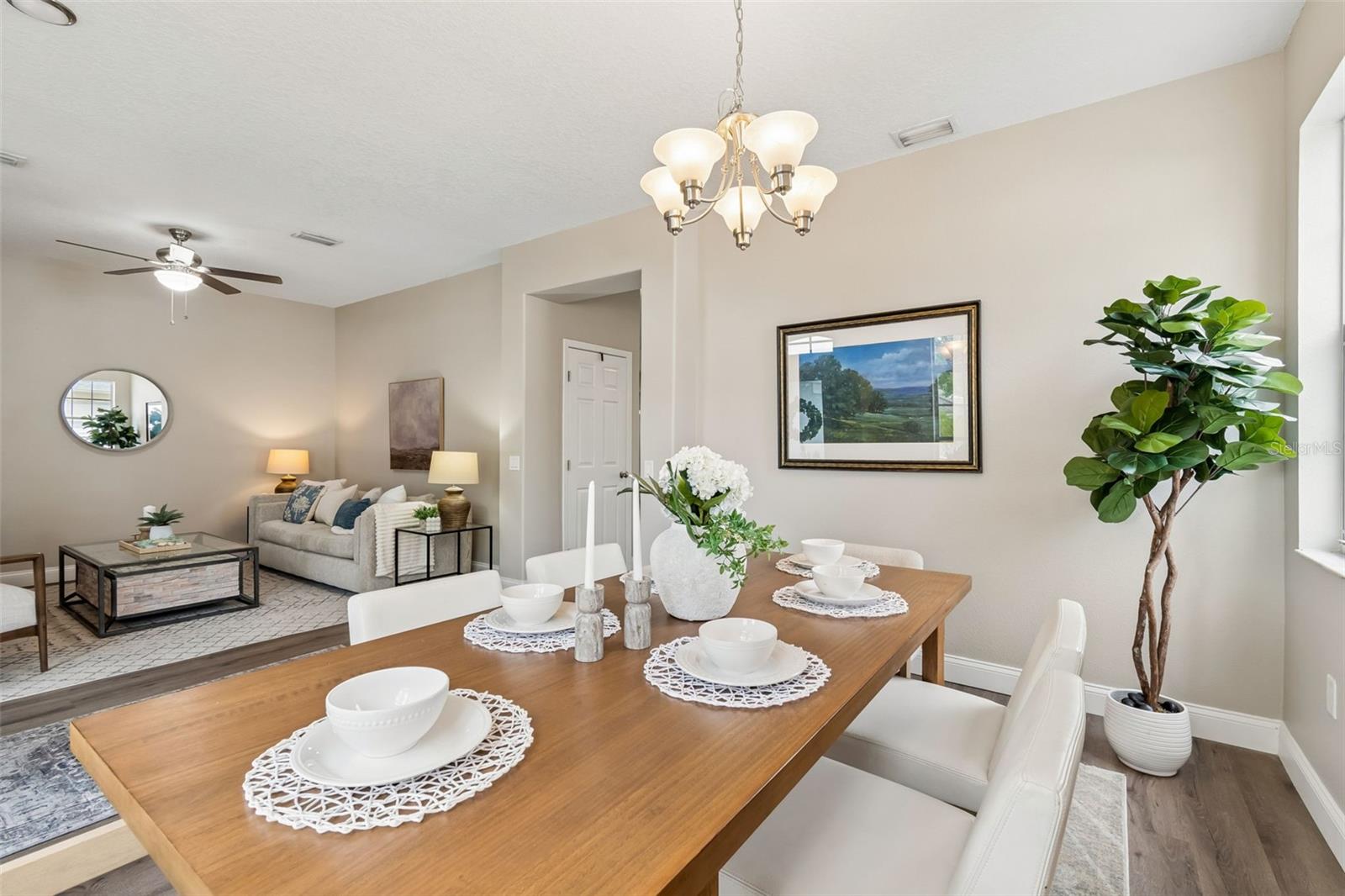 Image 8 of 98 For 3313 Chessington Drive