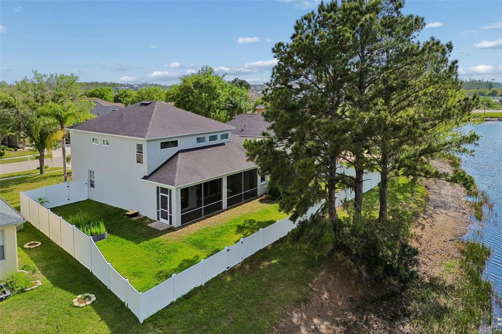 Image 85 of 98 For 3313 Chessington Drive