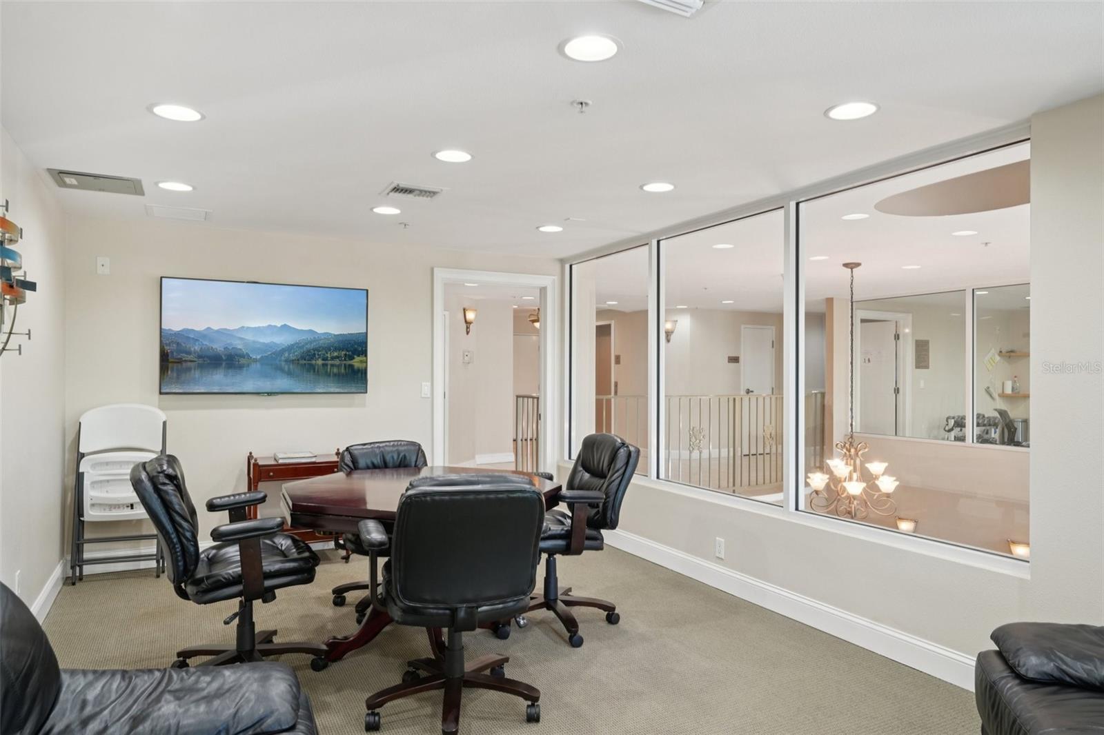 Image 29 of 41 For 750 4th Avenue S 502