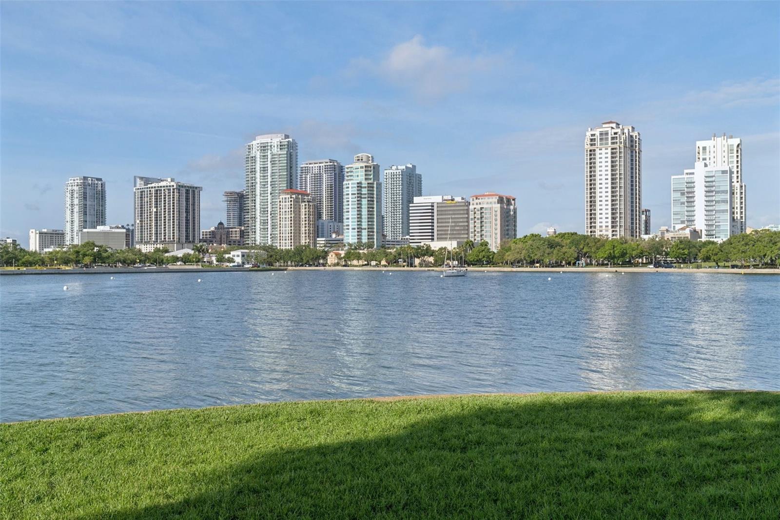 Image 40 of 41 For 750 4th Avenue S 502