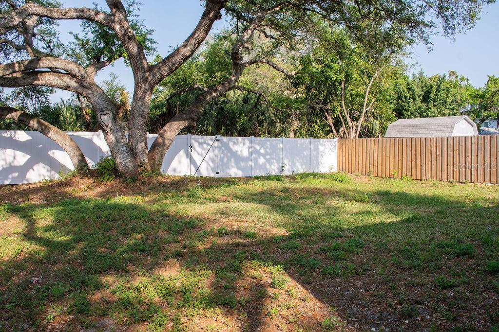 Image 15 of 17 For 6813 Himes Avenue