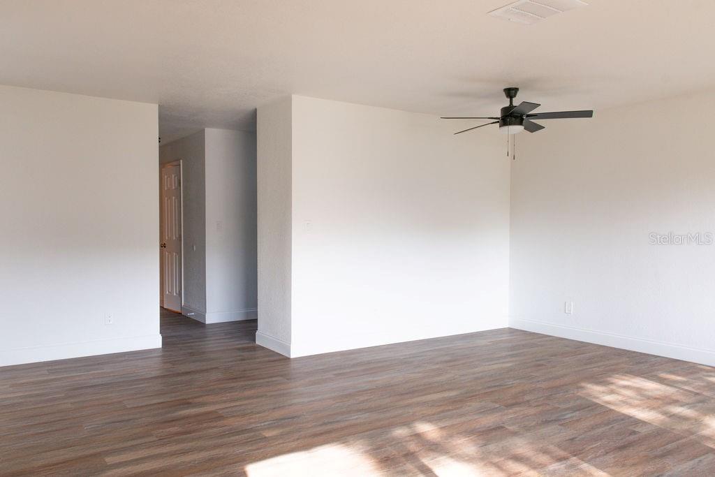 Image 4 of 17 For 6813 Himes Avenue