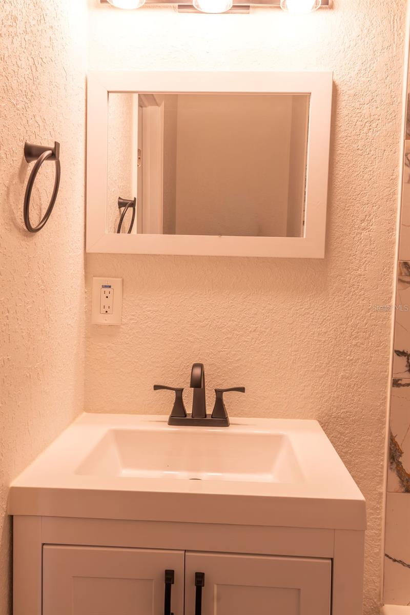 Image 9 of 17 For 6813 Himes Avenue