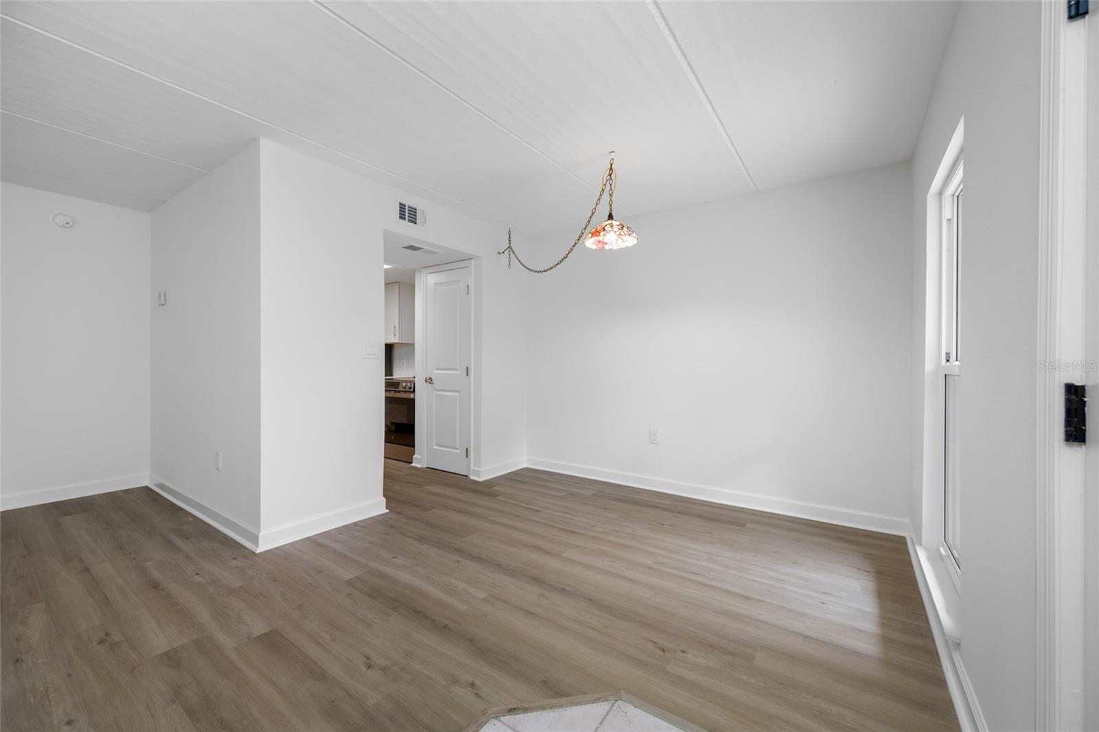 Image 20 of 43 For 8911 Blind Pass Road 114