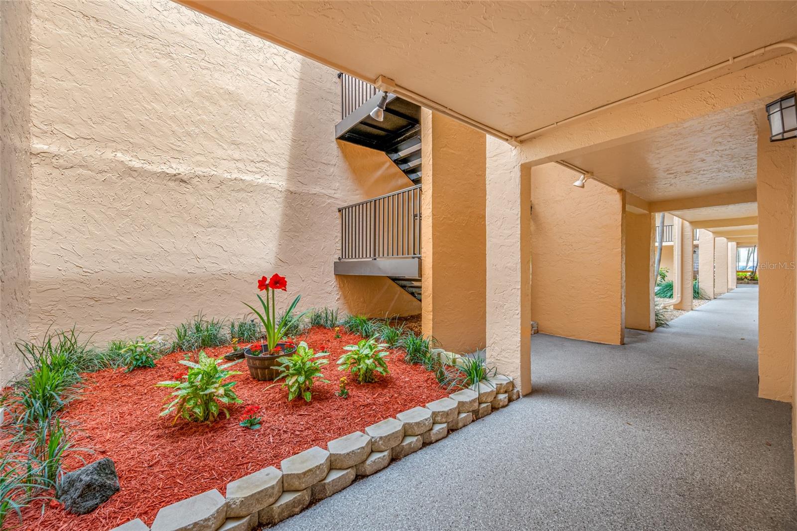 Image 9 of 43 For 8911 Blind Pass Road 114