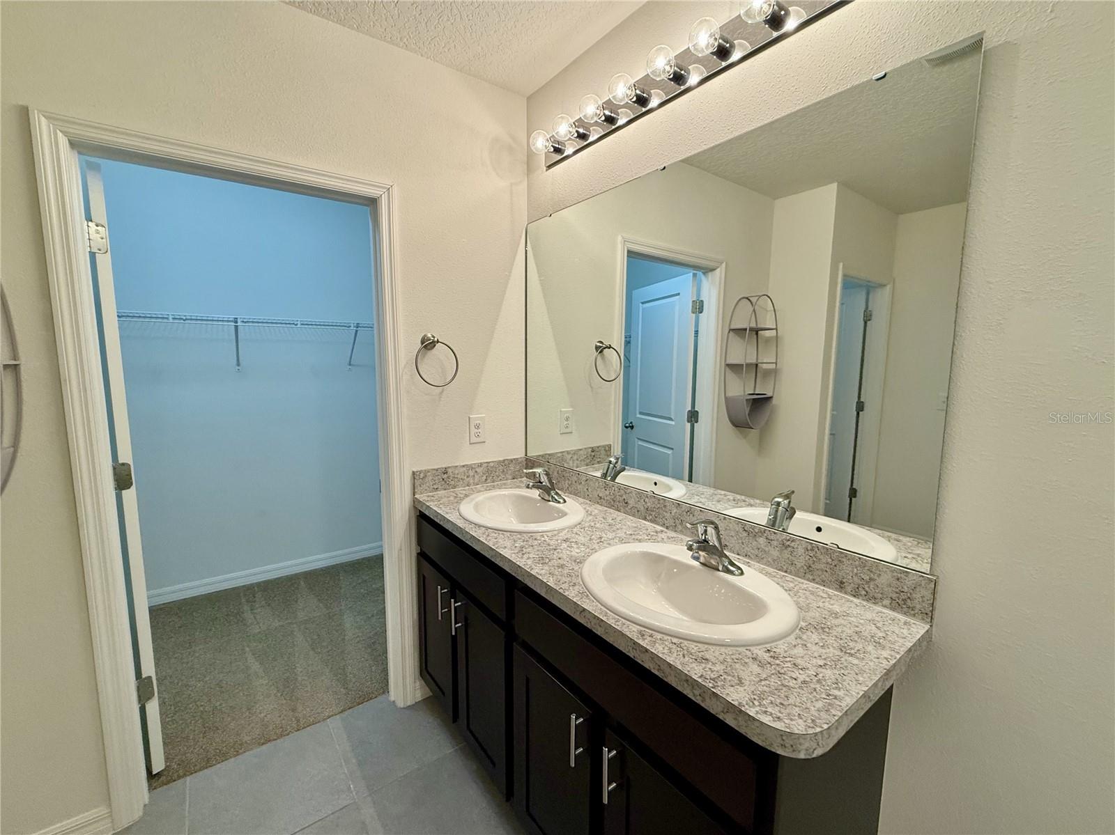 Image 11 of 32 For 31000 Summer Sun Loop